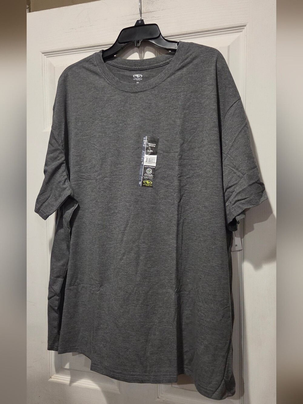 ATHLETIC WORKS TSHIRT